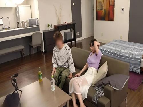 The challenge of having sex with a strange guy in a hotel